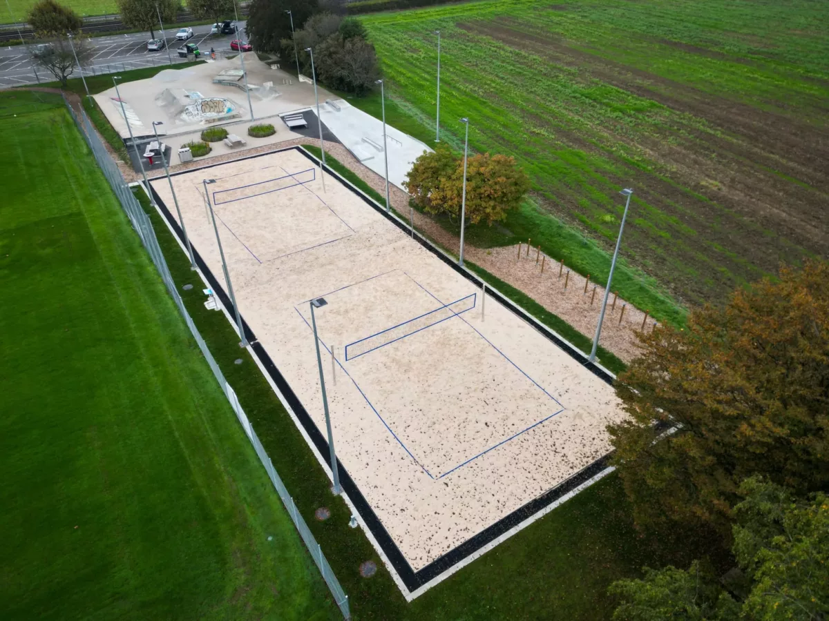 Terrains de beach-volley au centre sportif d'En Bord à Gland.