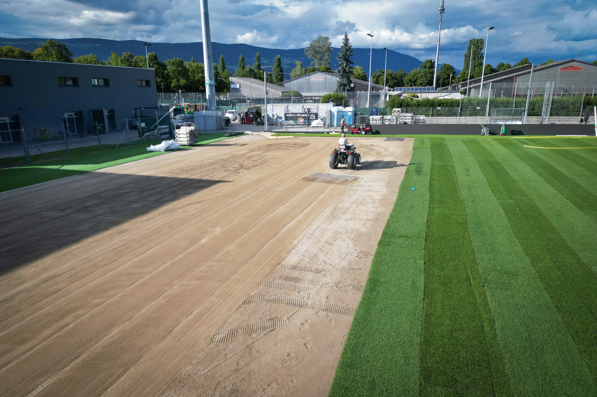 Lay & play – Hybride, Football, Rugby, Lay & play - Hybride, Équipement - Robot tondeuse